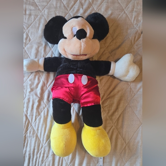 Build-A-Bear Mickey Mouse Plush. - Picture 6 of 7